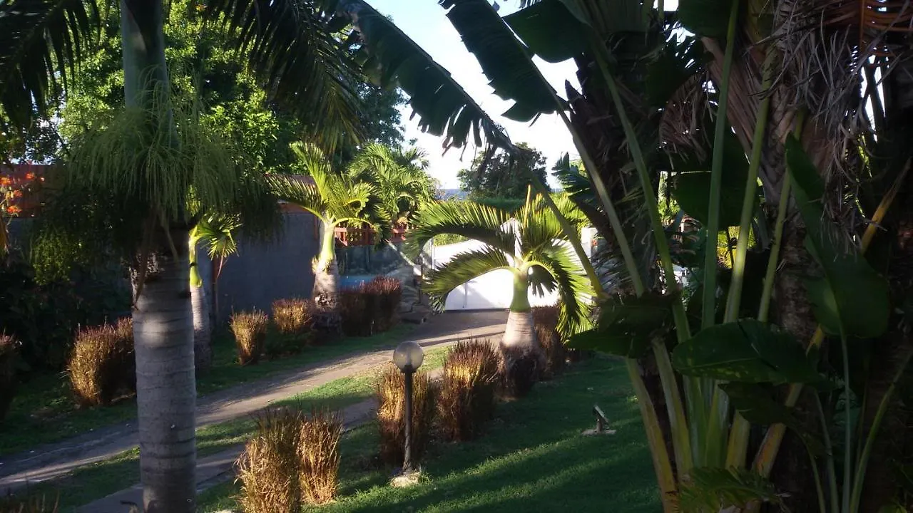 Le Moulin De La Baie Piscine Vue Mer Le Moule 0*,  Guadeloupe